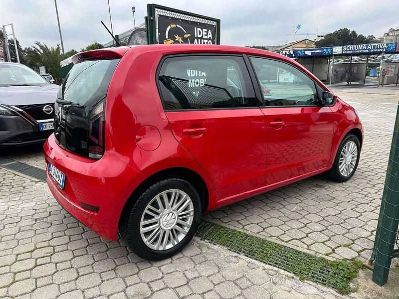Usata VW up! Move 68 CV (50 kW) 2022 Rosso Utilitaria