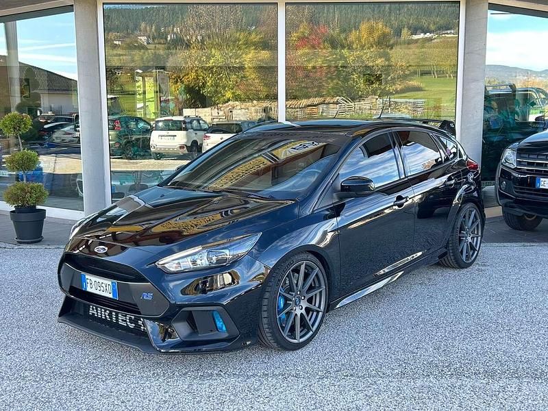 Nero Usata 2016 Ford Focus RS Tre volumi | 34.900 € - Immagine 1/4