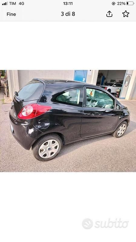 Usata Ford Ka 75 CV (55 kW) 2013 Nero Utilitaria