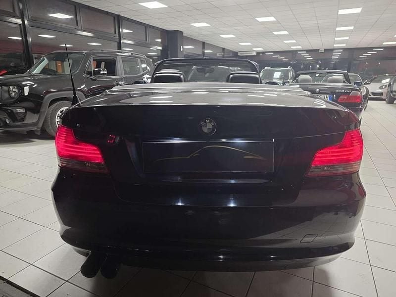 Usata BMW 120 Cabriolet 170 CV (125 kW) 2008 Nero Cabrio