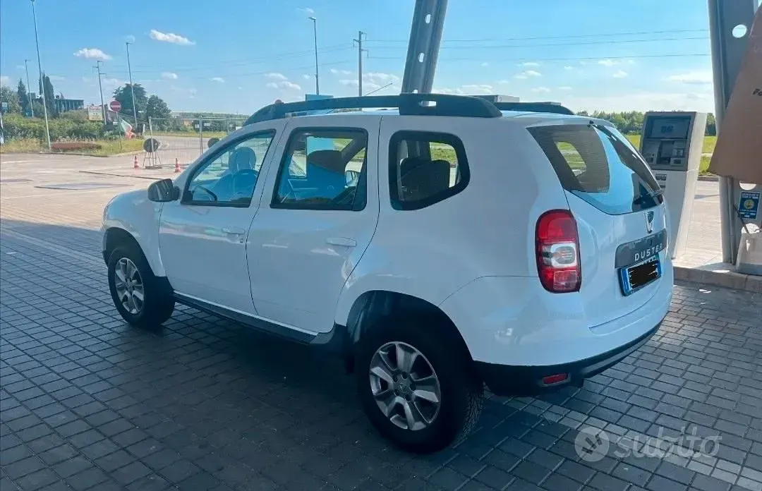 Usata Dacia Duster 109 CV (80 kW) 2011 Blu SUV