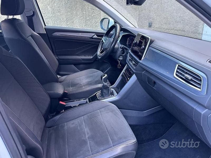 Usata VW T-Roc 150 CV (110 kW) 2022 Bianco SUV