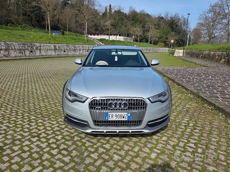 Usata Audi A6 245 CV (180 kW) 2013 Grigio Station wagon