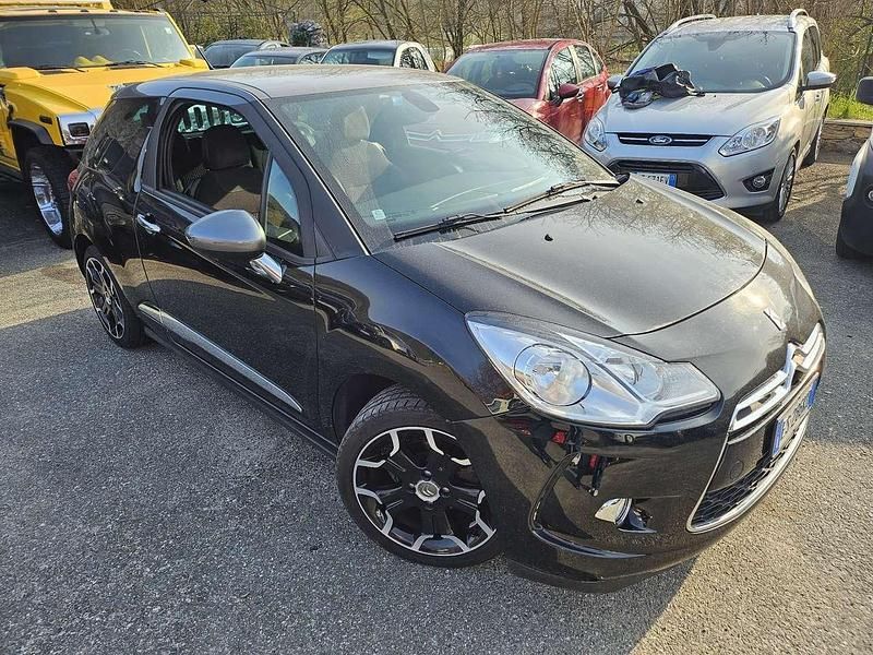 Usata Citroën DS3 82 CV (60 kW) 2013 Nero Berlina