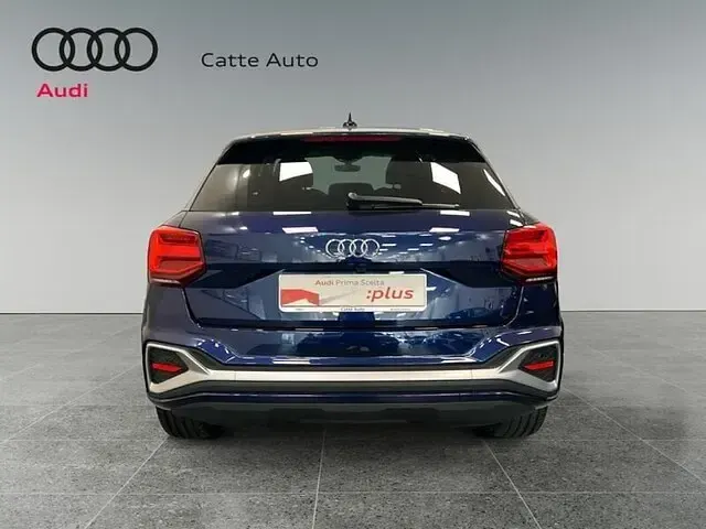 Nuova Audi Q2 S-Line 150 CV (110 kW) 2025 Blu navarra metallizzato SUV