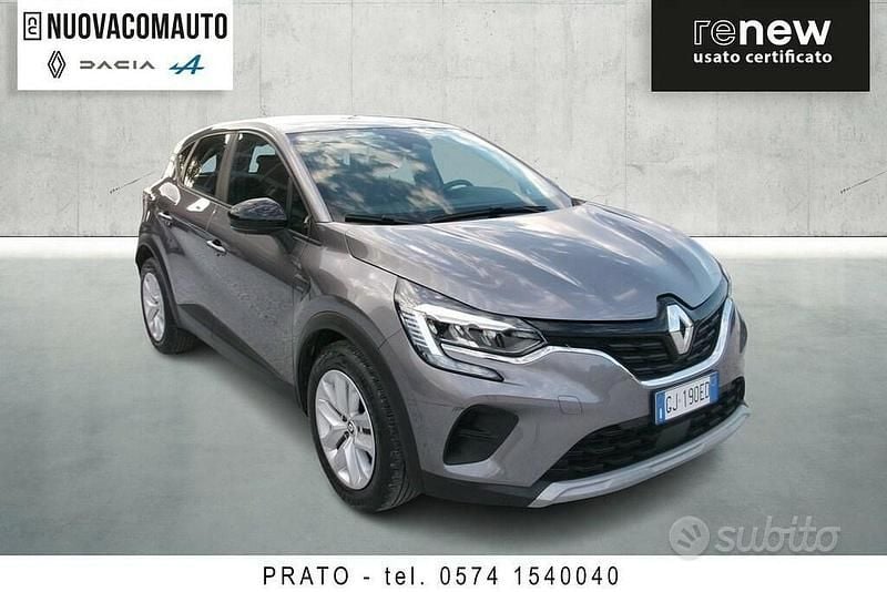 Usata Renault Captur Zen 101 CV (74 kW) 2022 Grigio SUV