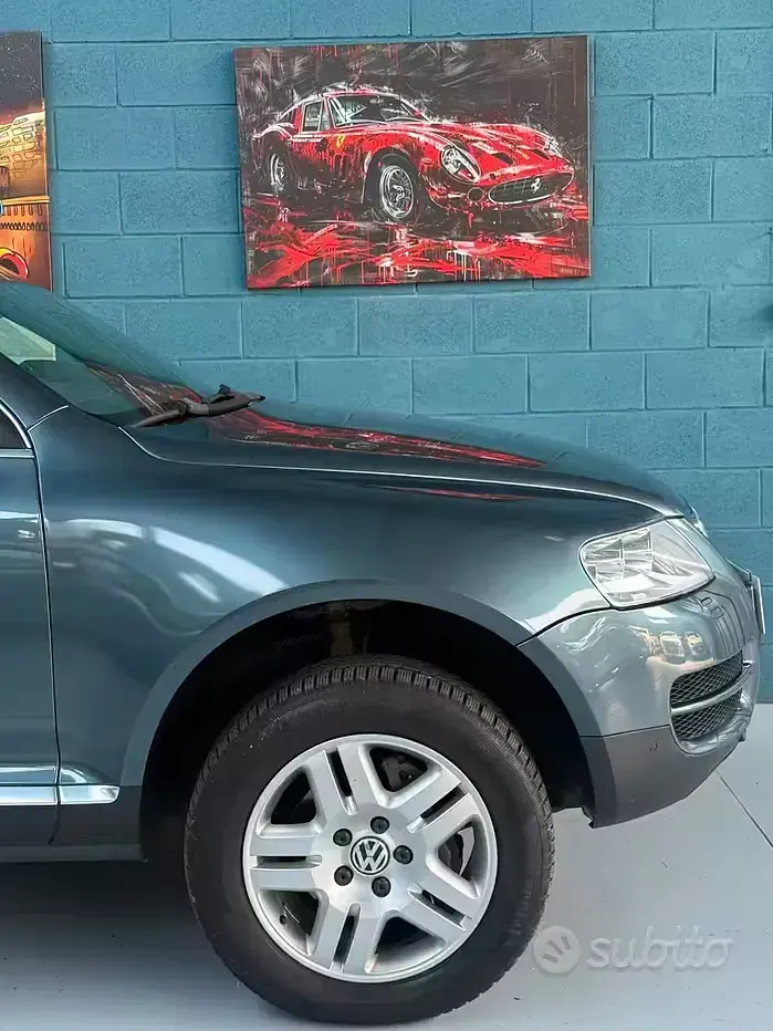 Usata VW Touareg 310 CV (228 kW) 2003 Grigio SUV