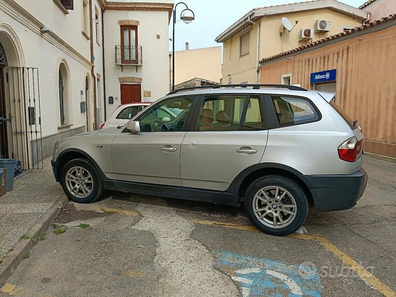 Usata BMW X3 150 CV (110 kW) 2005 Grigio SUV