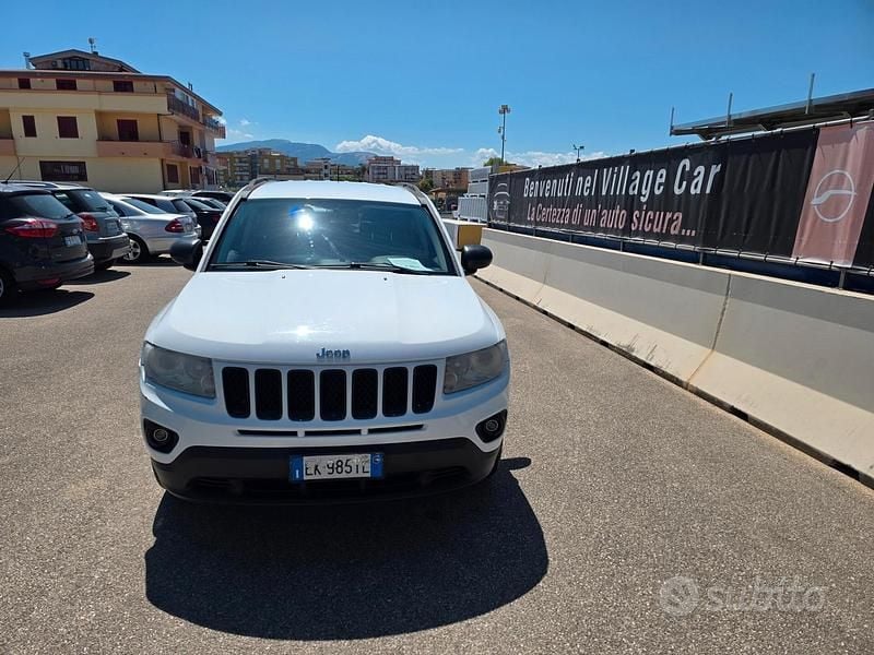 Usata Jeep Compass Limited 163 CV (119 kW) 2011 Bianco SUV