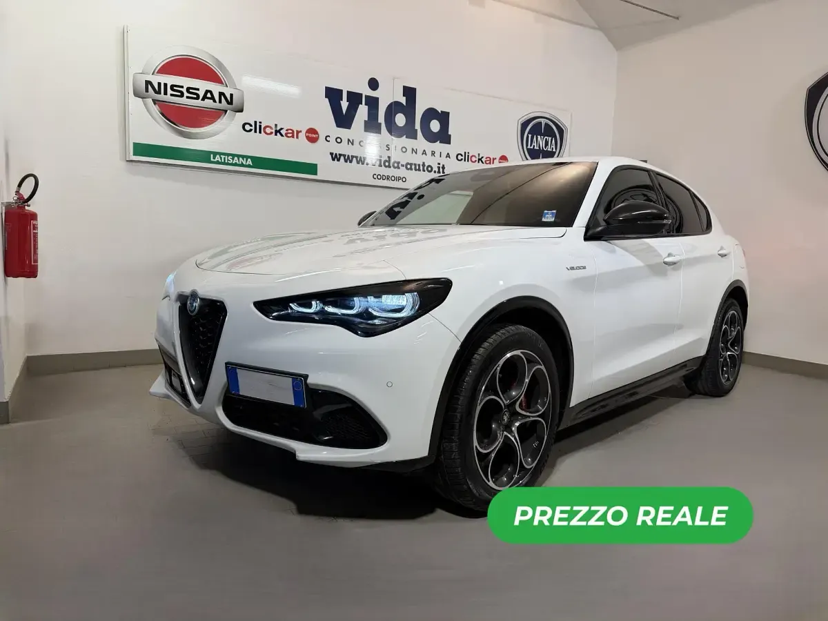 Usata Alfa Romeo Stelvio Veloce 209 CV (153 kW) 2024 SUV