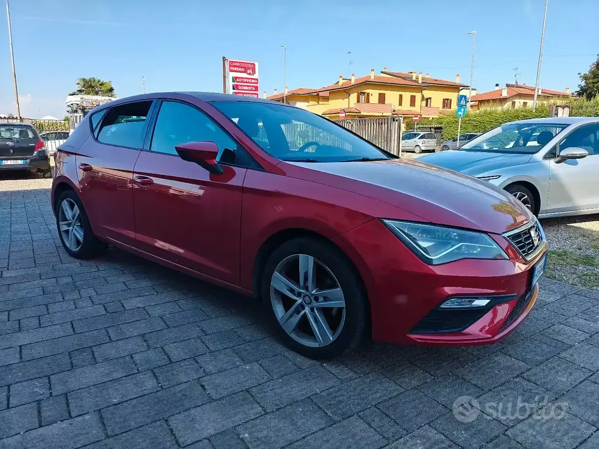 Usata Seat Leon FR 115 CV (84 kW) 2019 Rosso Berlina