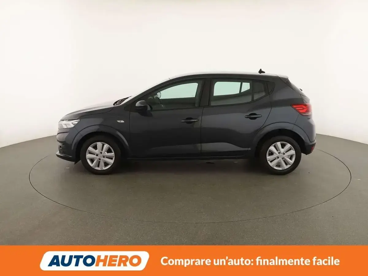 Usata Dacia Sandero Comfort 67 CV (49 kW) 2022 Grigio Utilitaria