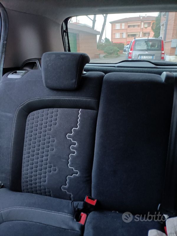 Usata Fiat Punto 75 CV (55 kW) 2015 Blu Utilitaria