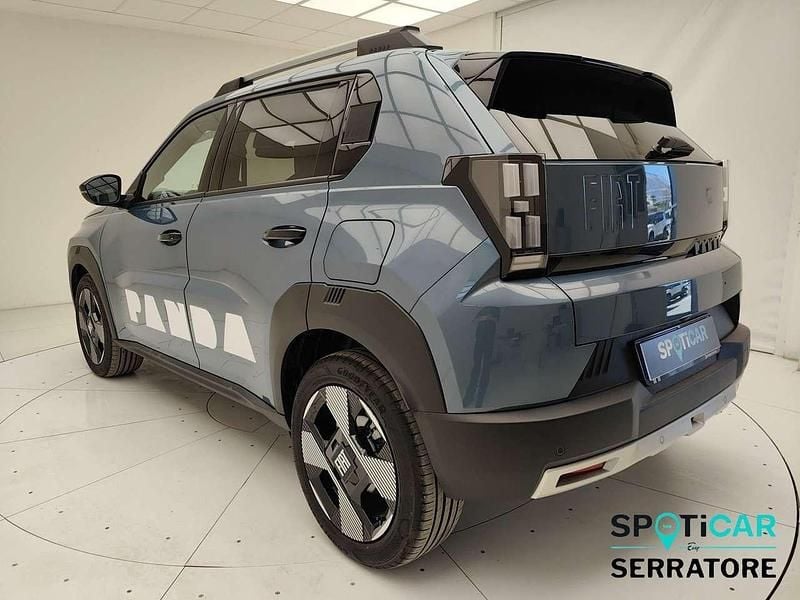 Usata Fiat Grande Panda La Prima 110 CV (80 kW) 2025 Blu Utilitaria