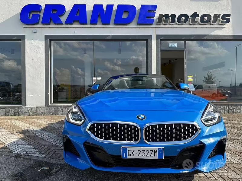 Usata BMW Z4 M Sport 197 CV (144 kW) 2022 Blu misano metallizzato Cabrio