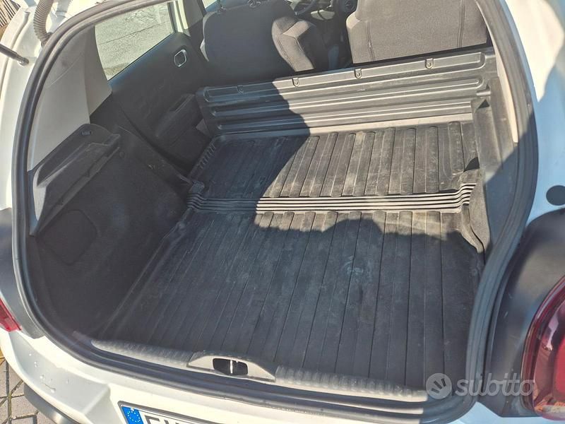 Usata Citroën C3 101 CV (74 kW) 2019 Bianco Berlina