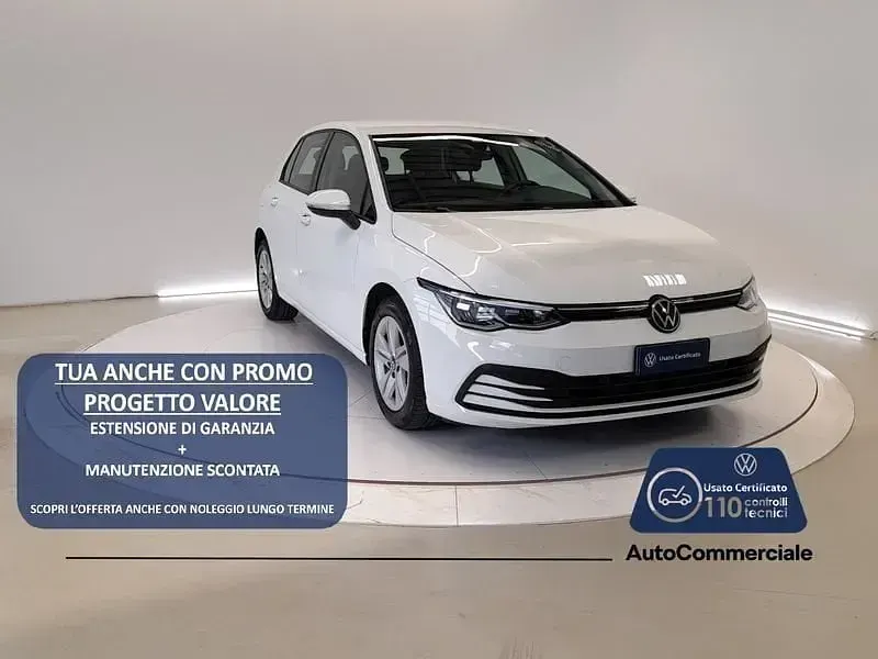 Usata VW Golf VIII Life 110 CV (80 kW) 2023