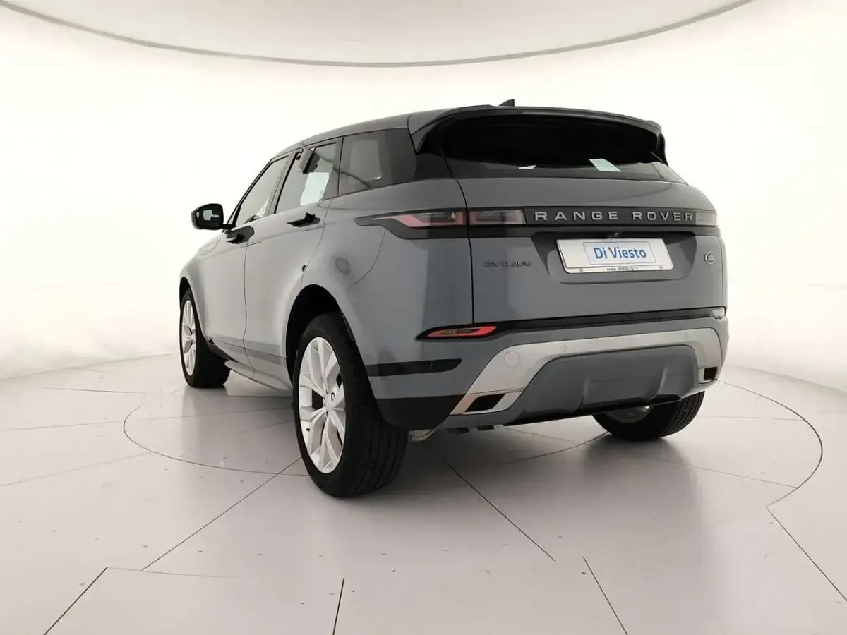 Usata Land Rover Range Rover evoque R-Dynamic 163 CV (119 kW) 2021 Grigio SUV