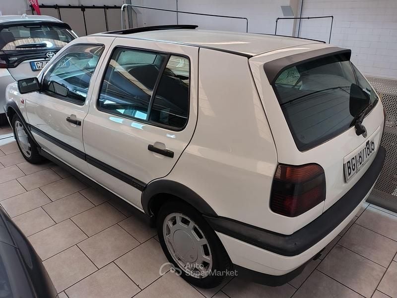 Usata VW Golf III GTI 116 CV (85 kW) 1993 Bianco Berlina