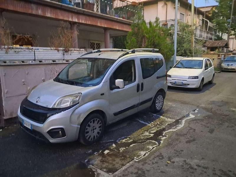 Usata Fiat Qubo Trekking 90 CV (66 kW) 2008 Grigio Monovolume