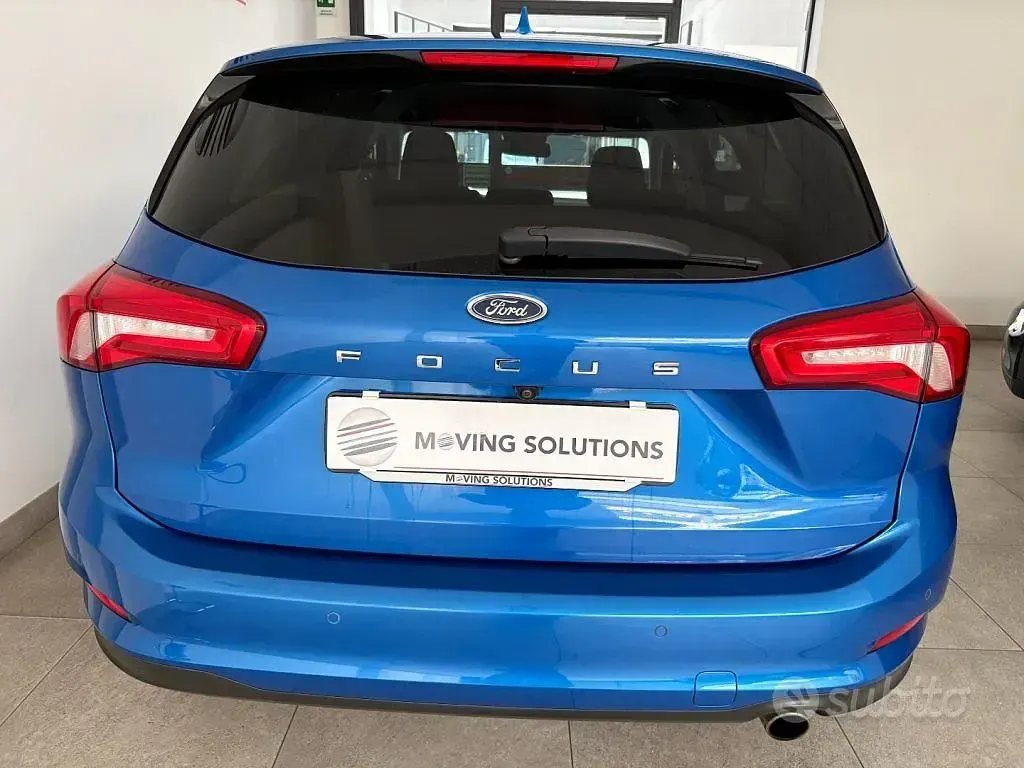 Usata Ford Focus Titanium 120 CV (88 kW) 2019 Blu Berlina