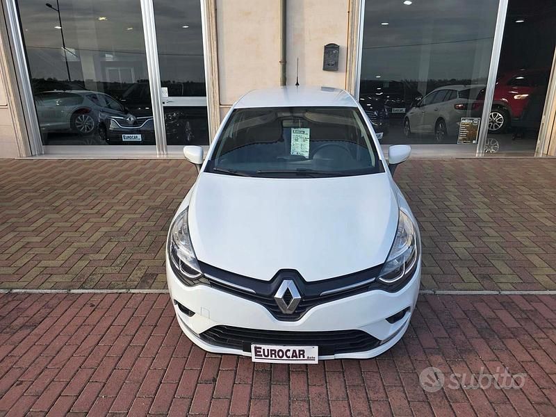 Usata Renault Clio IV Business 75 CV (55 kW) 2018 Bianco Berlina
