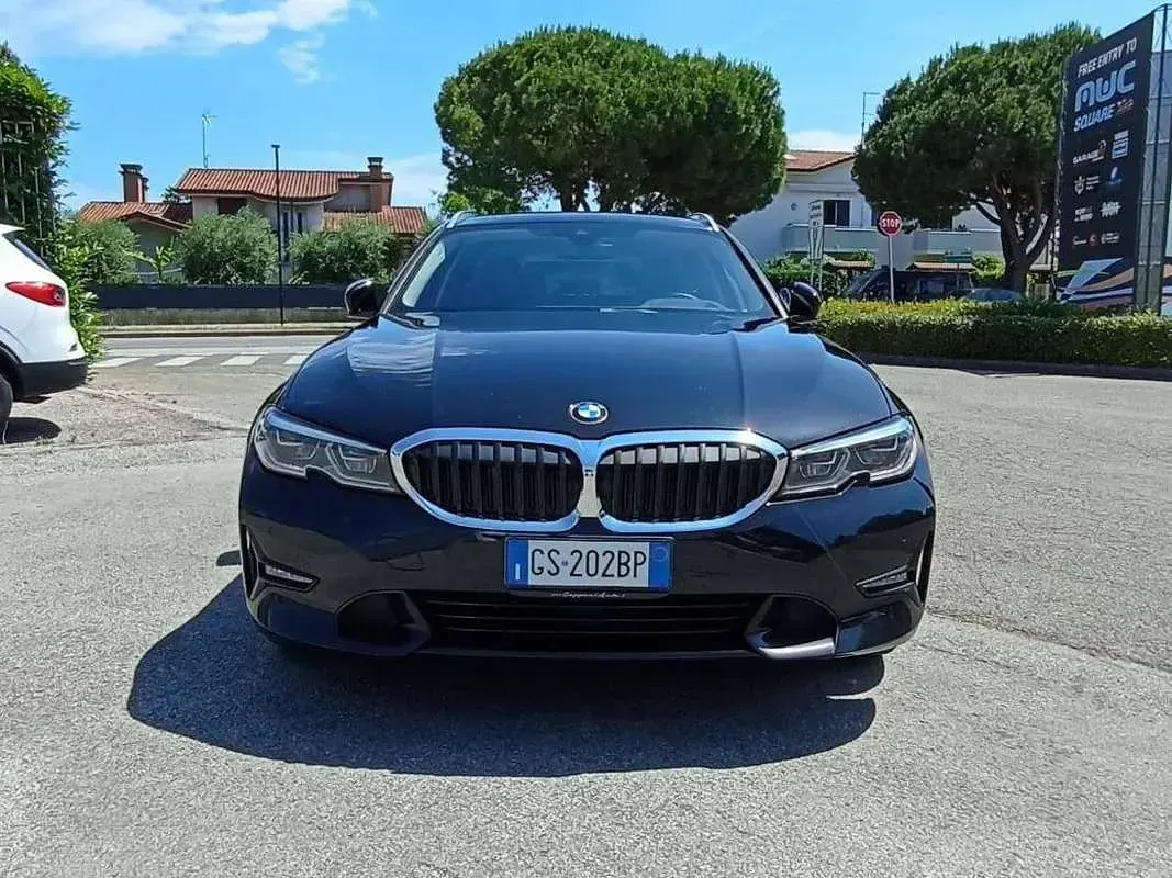 Usata BMW 320 190 CV (139 kW) 2020 Nero Station wagon