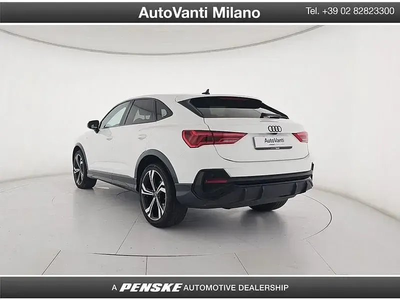 Usata Audi Q3 Sportback S-Line 150 CV (110 kW) 2022 Bianco SUV