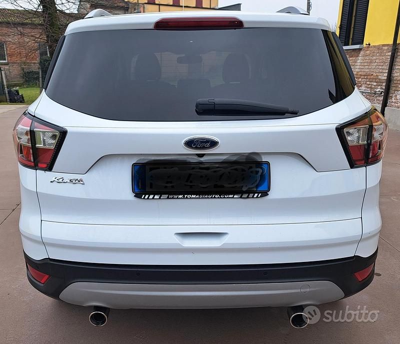 Usata Ford Kuga 150 CV (110 kW) 2019 Bianco SUV