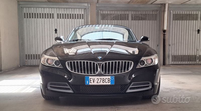 Usata BMW Z4 156 CV (114 kW) 2014 Nero Cabrio