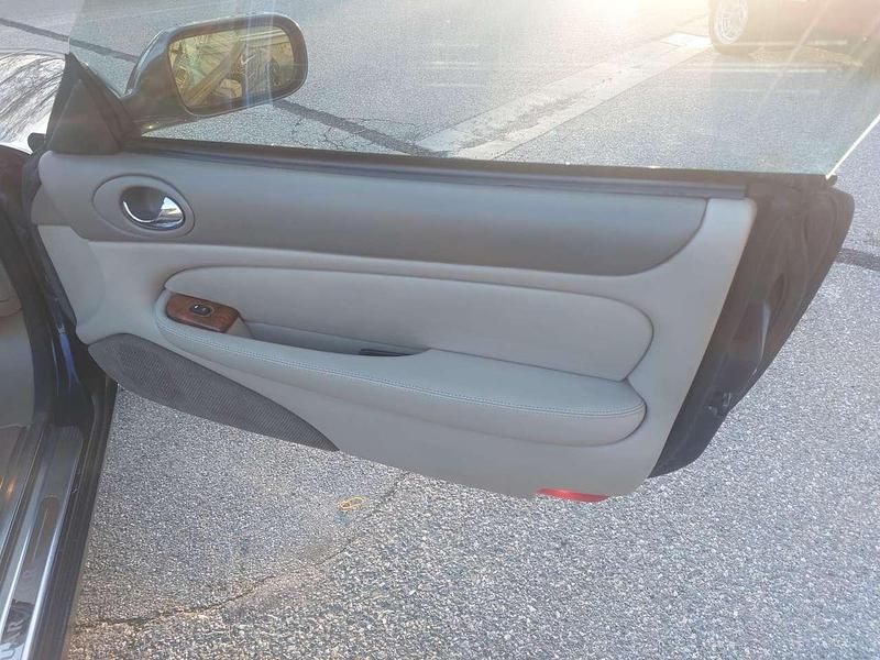 Usata Jaguar XKR 363 CV (266 kW) 1999 Blu/azzurro Cabrio