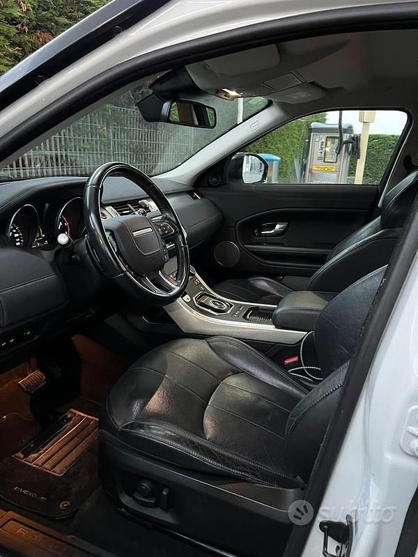 Usata Land Rover Range Rover evoque Dynamic 180 CV (132 kW) 2016 Bianco SUV