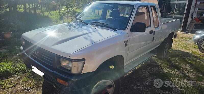 Usata Toyota HiLux 1996 Bianco Pick-up
