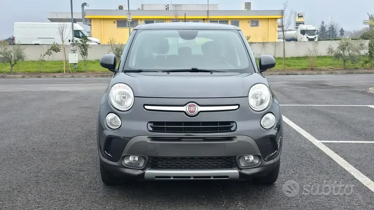 Usata Fiat 500L Trekking 95 CV (69 kW) 2016 Grigio Monovolume
