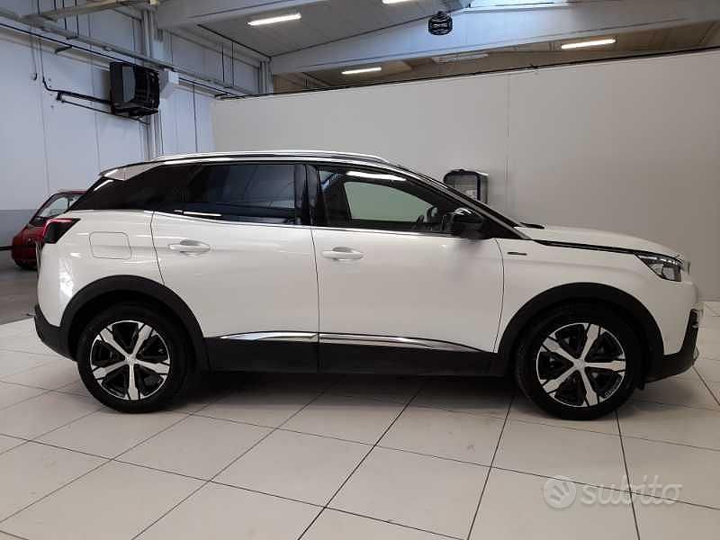 Usata Peugeot 3008 GT-line 131 CV (96 kW) 2018 Bianco SUV