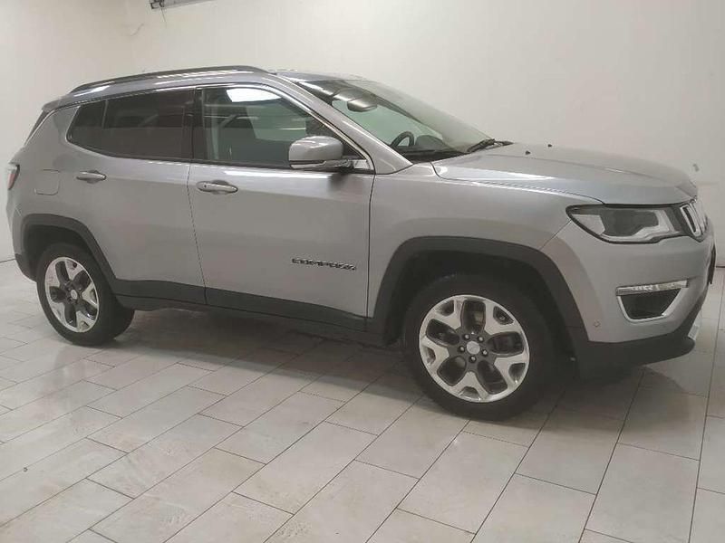 Usata Jeep Compass Limited 170 CV (125 kW) 2019 Argento SUV