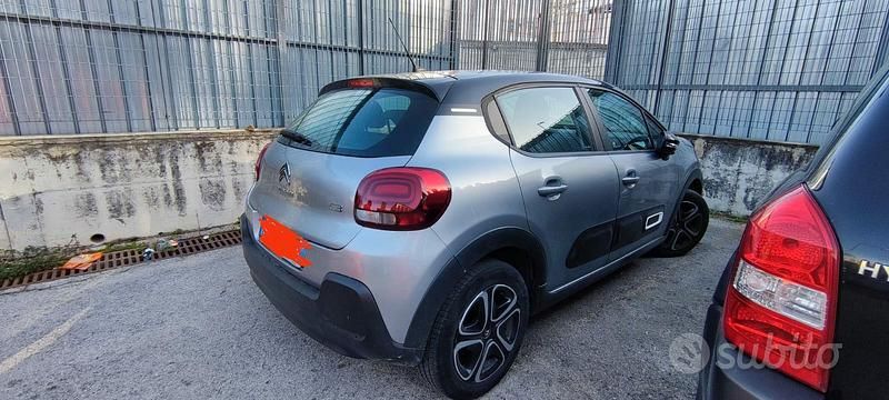 Usata Citroën C3 Shine 83 CV (61 kW) 2022 Grigio Berlina