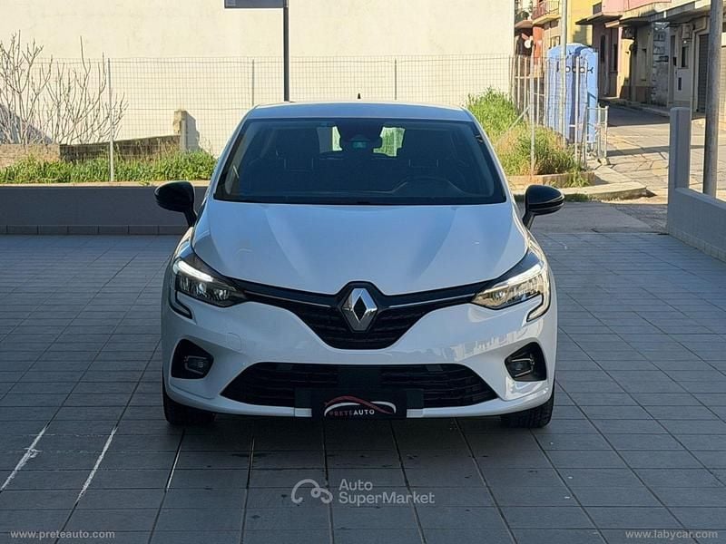 Usata Renault Clio V 140 CV (102 kW) 2021 Bianco Berlina