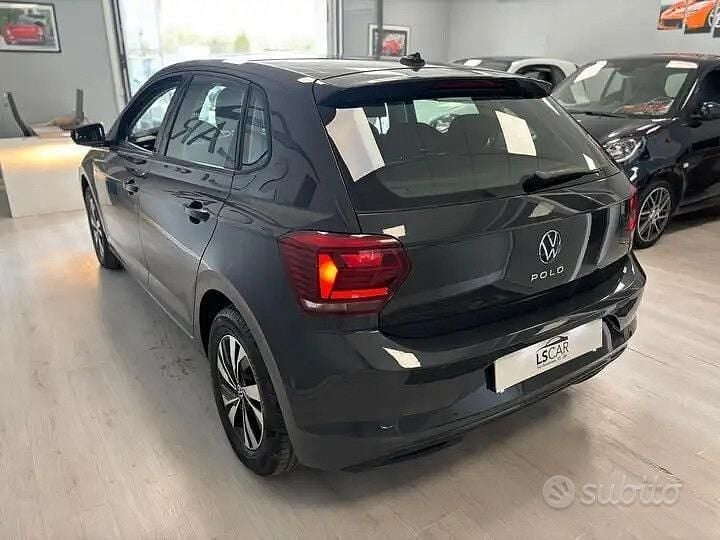 Usata VW Polo 80 CV (58 kW) 2020 Marrone Berlina