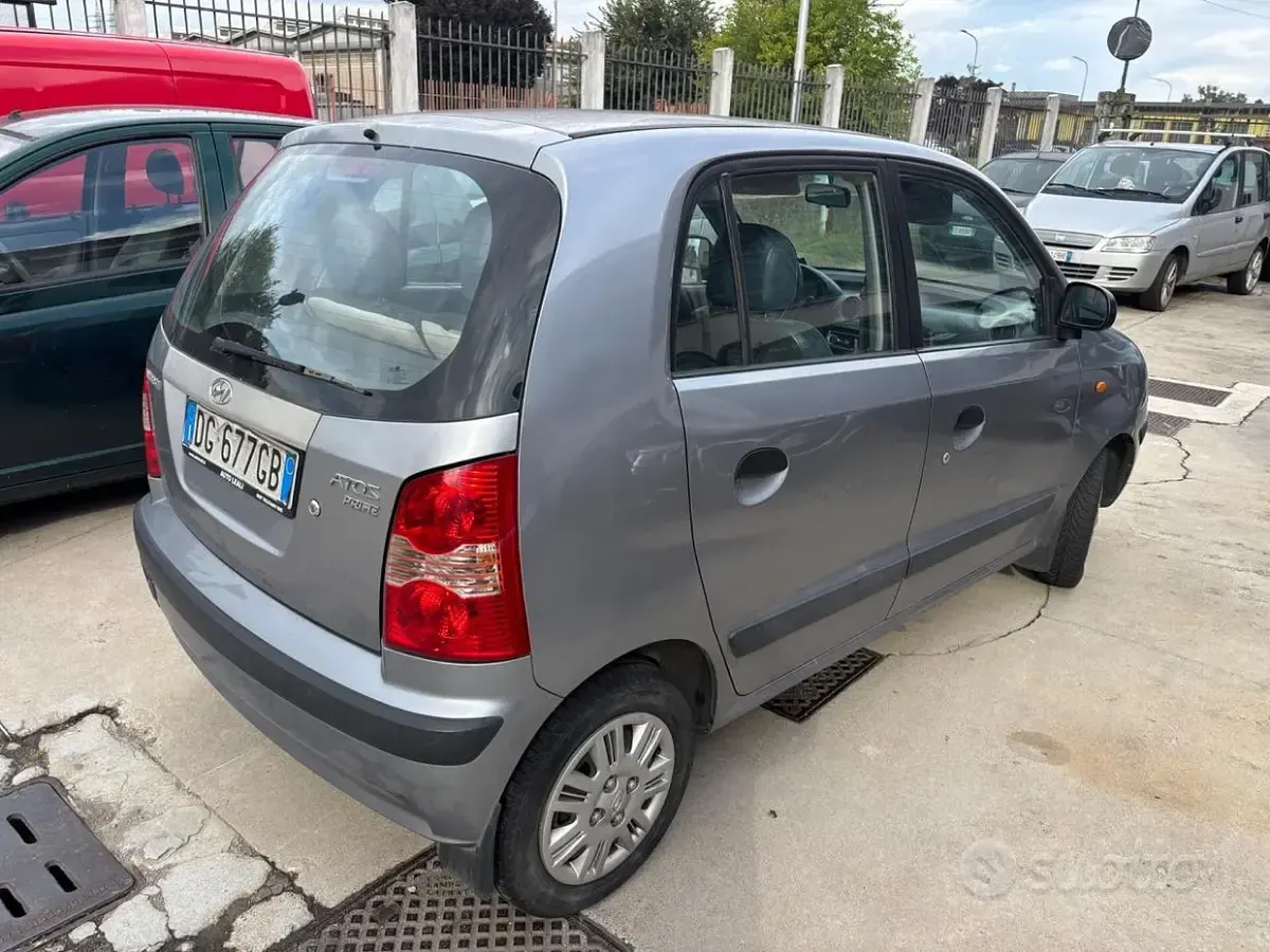 Usata Hyundai Atos Prime 63 CV (46 kW) 2007 Grigio Utilitaria