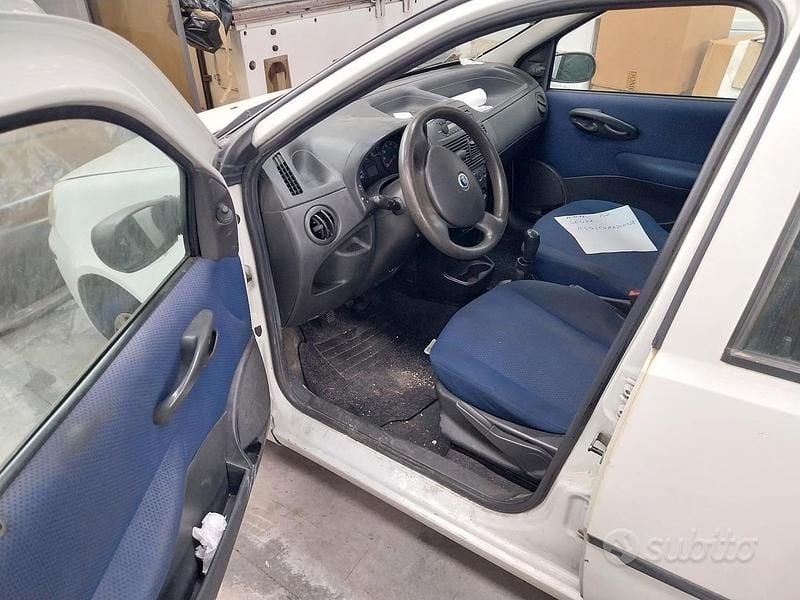 Usata Fiat Punto 2004 Bianco Utilitaria