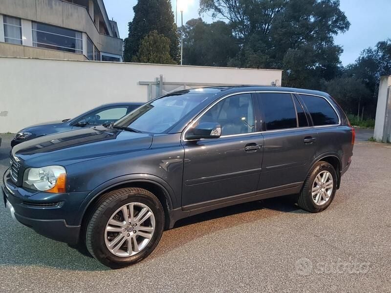 Usata 2009 Volvo XC90 Executive SUV | 8600 € (Buon prezzo) - Immagine 1/4