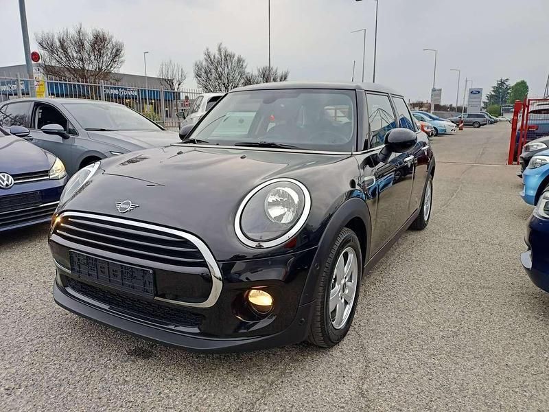 Usata Mini Cooper 136 CV (100 kW) 2018 Nero Utilitaria