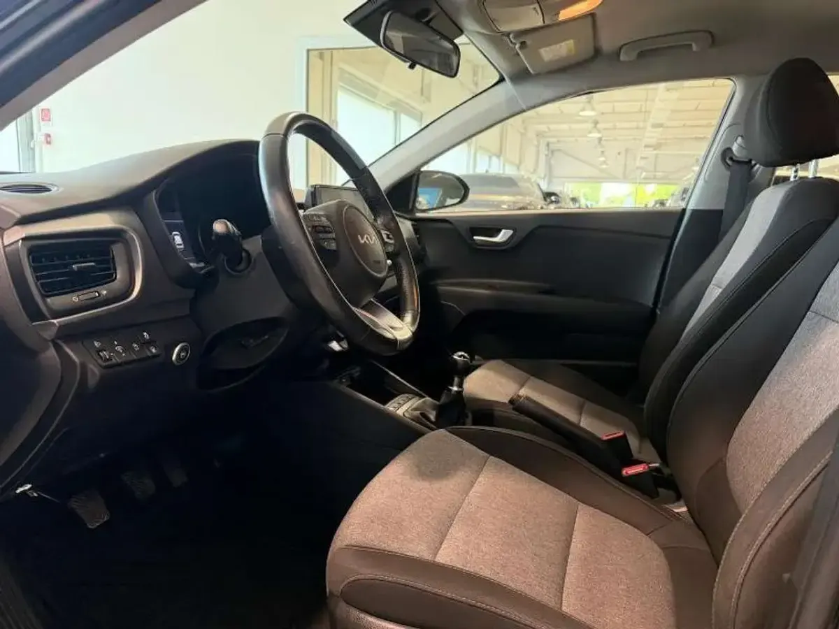 Usata Kia Stonic Urban 83 CV (61 kW) 2024 Nero SUV
