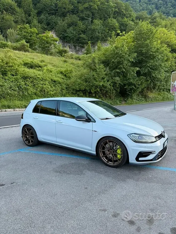 Usata VW Golf VII R 310 CV (228 kW) 2020 Bianco Utilitaria
