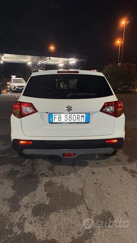 Usata Suzuki Vitara 2015 Bianco SUV