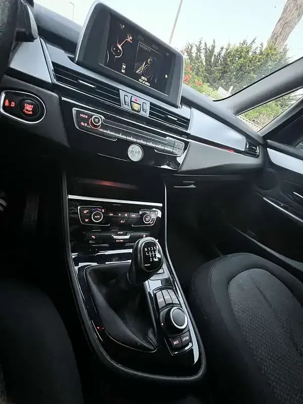 Usata BMW 216 Active Tourer Sport Line 116 CV (85 kW) 2015 Monovolume