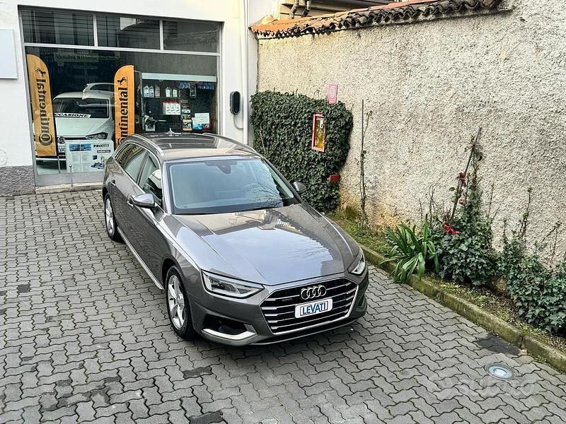 Usata Audi A4 Advanced 190 CV (139 kW) 2020 Grigio Station wagon