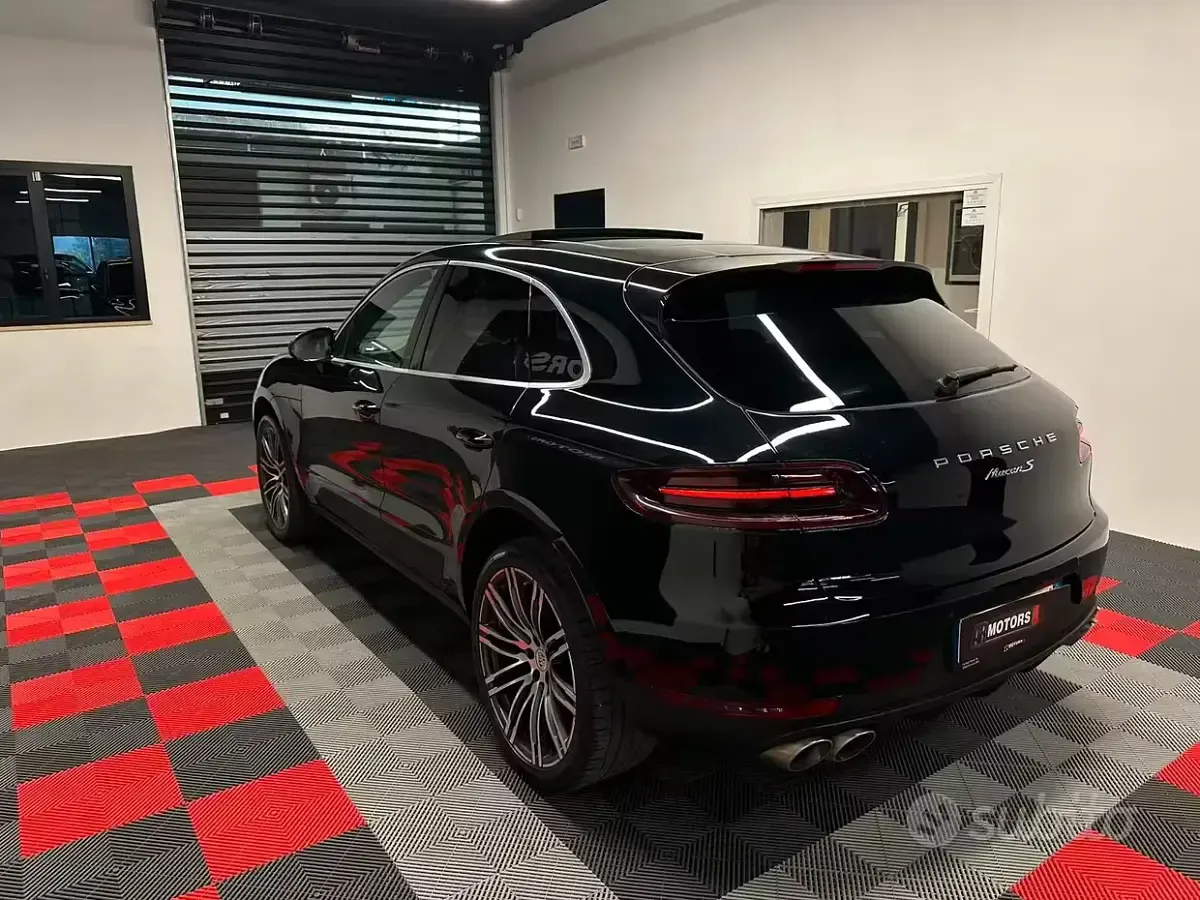 Usata Porsche Macan 258 CV (189 kW) 2017 Nero SUV