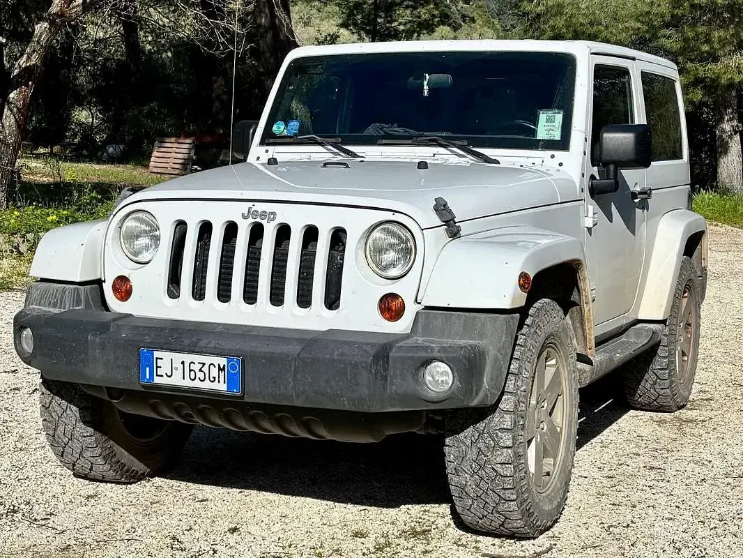 Occasion Jeep Wrangler Sahara 200 PK (147 kW) 2011 Wit SUV